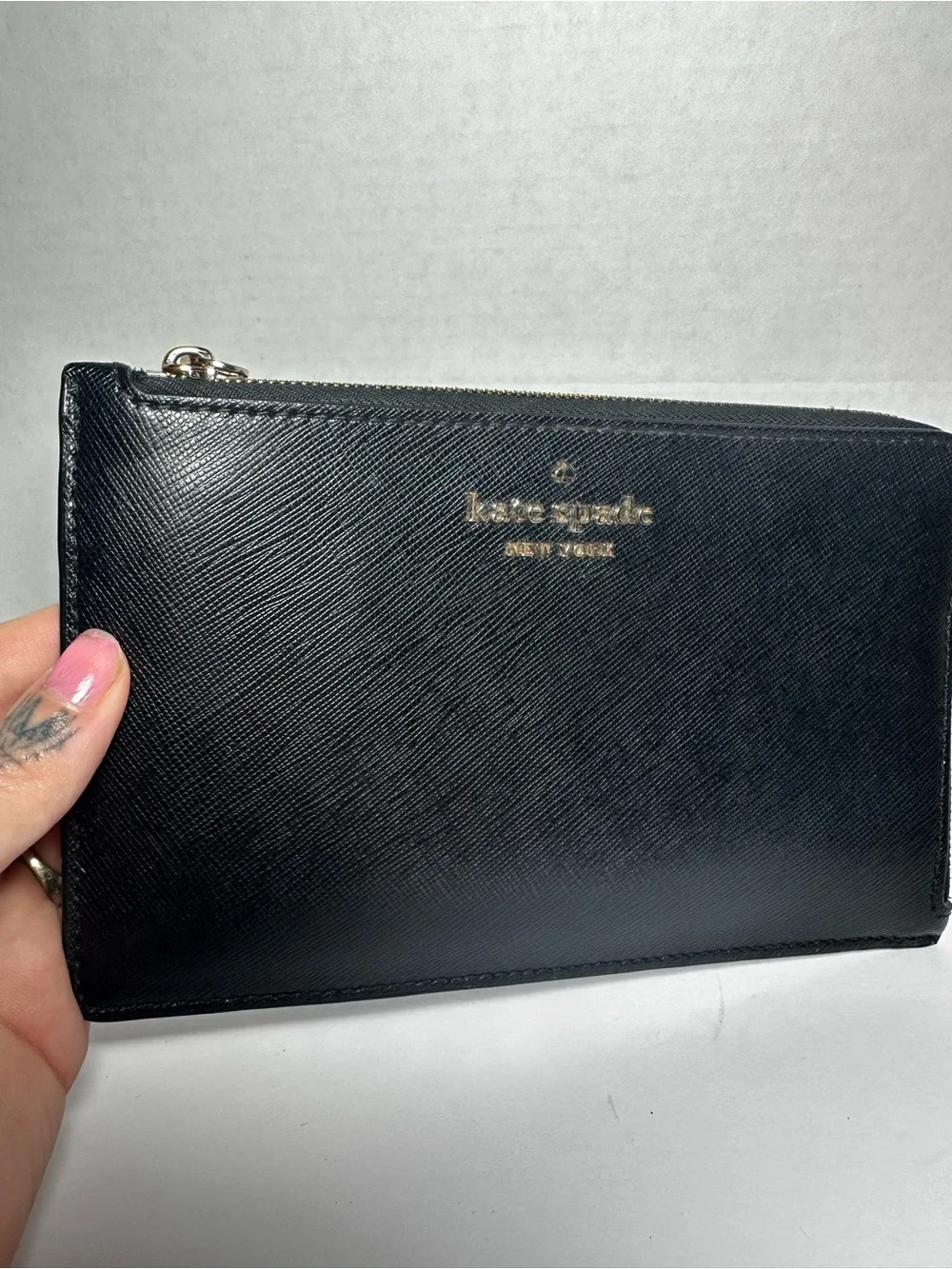 kate spade L zip wallet
